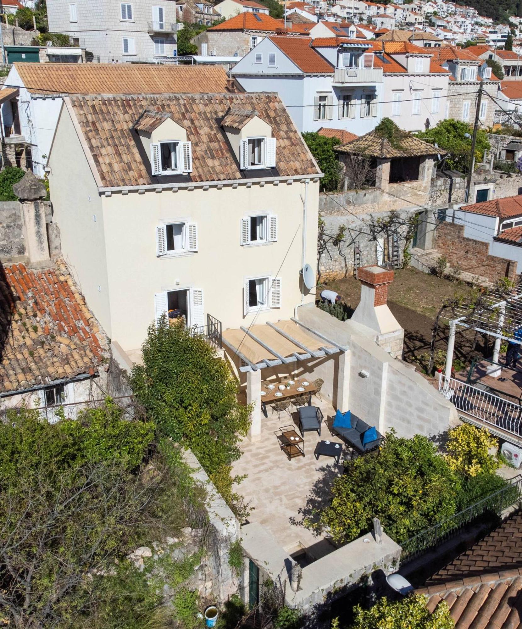 Stunning Holiday House In The Old Town By Irundo Дубровник Экстерьер фото